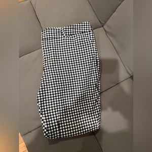 Old Navy pixie pants size 12